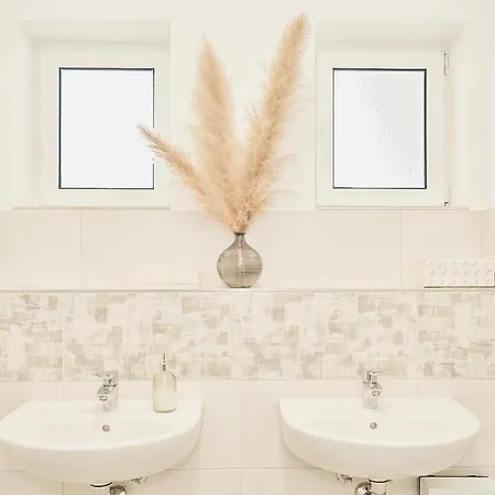 Sonnenhof Ξενοδοχείο 3*